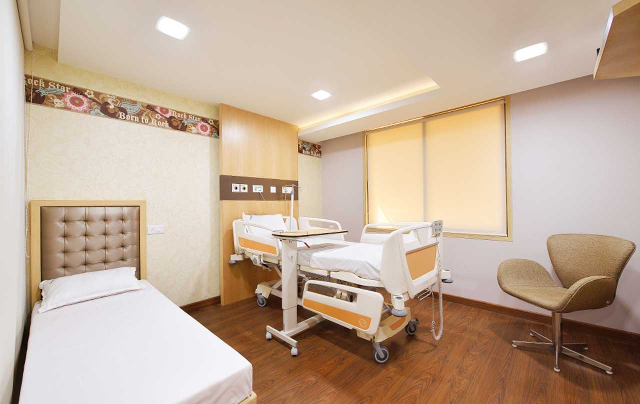 Surya Hospital, Santacruz West