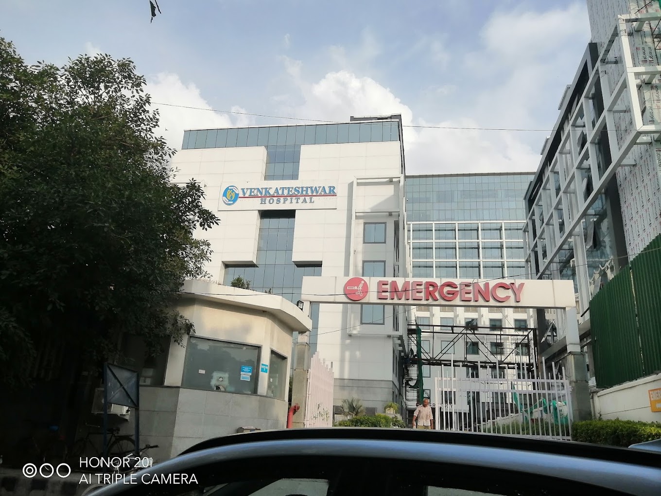 Venkateshwar Hospital Delhi Doctors List, Photos, Appointment